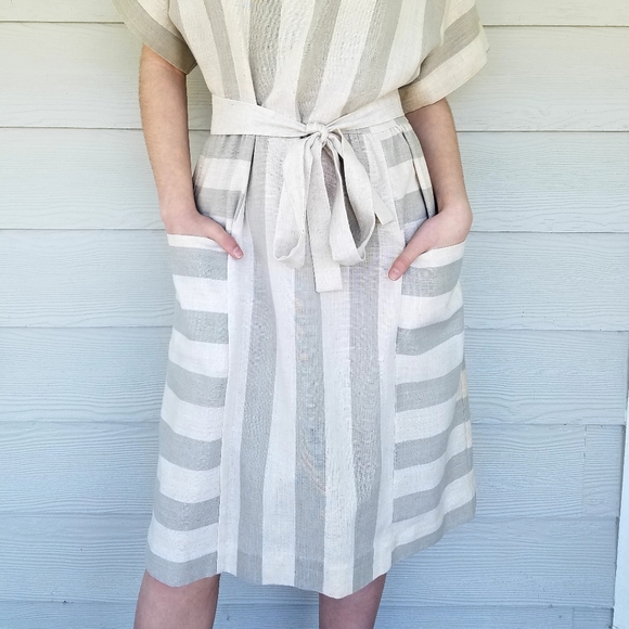 *SOLD*Vintage 80s Minimalist Lagenlook Dress Gray/Oat Color Belted Pockets - Picture 11 of 16